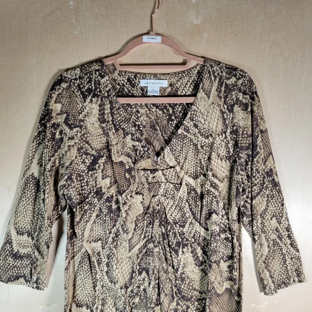 LIZ CLAIBORNE Brown Snake Animal Print V Neck Shirt Women Size L - Picture 6 of 9